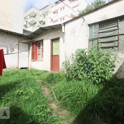 Casa à venda com 99m², 2 quartos e 5 vagasQUINTAL