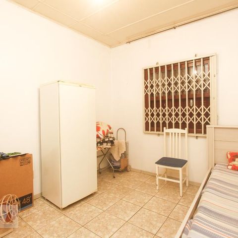 Casa à venda com 99m², 2 quartos e 5 vagasQUARTO 2