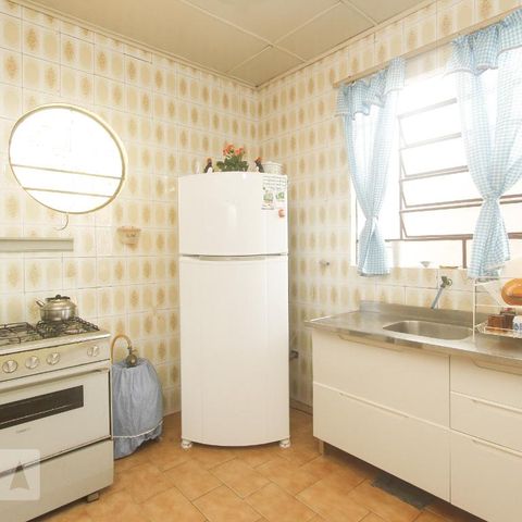 Casa à venda com 99m², 2 quartos e 5 vagasCOZINHA