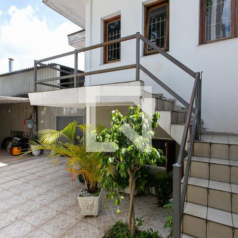 Casa à venda com 172m², 4 quartos e 3 vagasGaragem