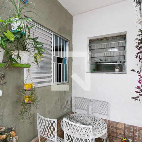 Casa à venda com 172m², 4 quartos e 3 vagasCasa 2 - Entrada