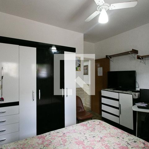 Casa à venda com 172m², 4 quartos e 3 vagasCasa 2 - Quarto