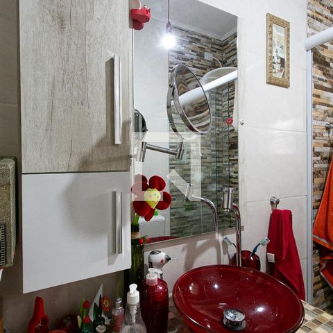 Casa à venda com 172m², 4 quartos e 3 vagasCasa 2 - Banheiro