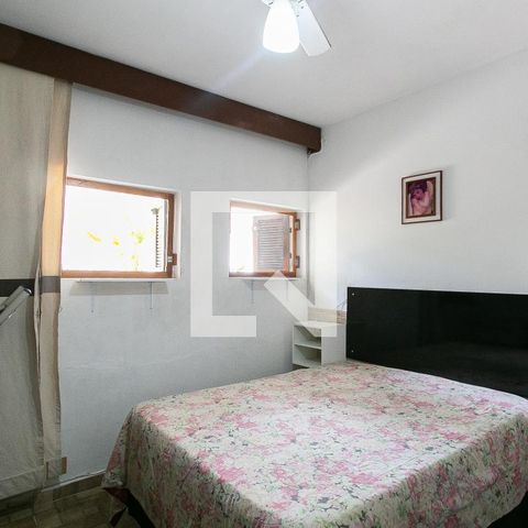 Casa à venda com 172m², 4 quartos e 3 vagasCasa 2 - Quarto