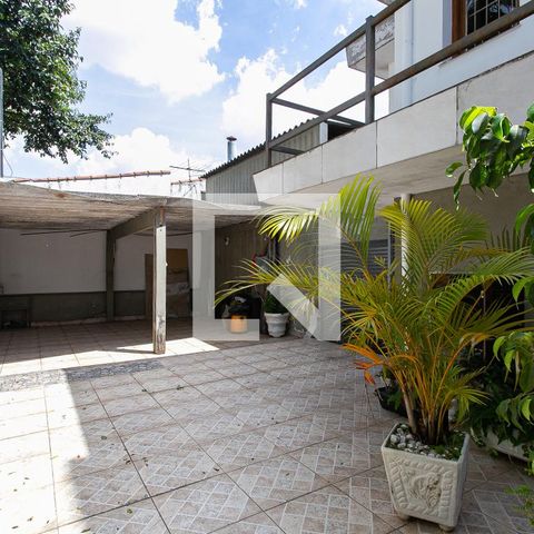 Casa à venda com 172m², 4 quartos e 3 vagasGaragem