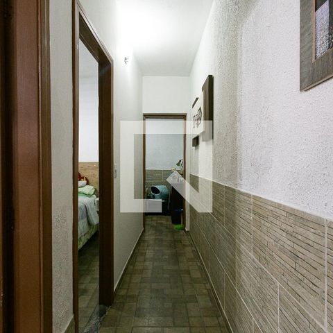 Casa à venda com 172m², 4 quartos e 3 vagasCasa 2 - Corredor