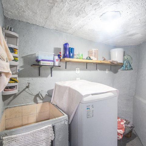 Casa à venda com 110m², 4 quartos e 1 vagaÁrea de Serviço
