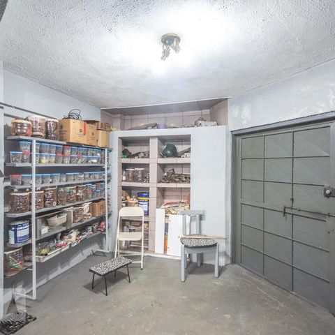Casa à venda com 110m², 4 quartos e 1 vagaGaragem