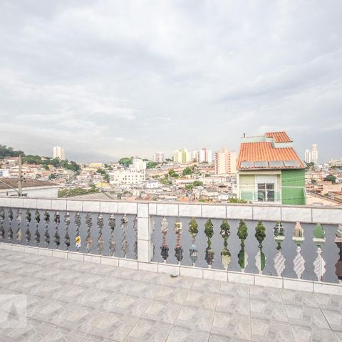 Casa à venda com 110m², 4 quartos e 1 vagaTerraço