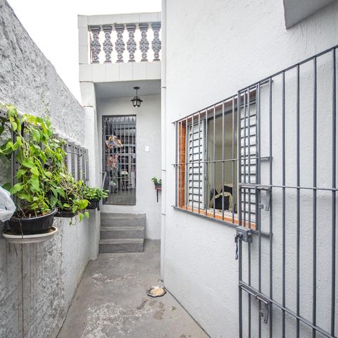 Casa à venda com 110m², 4 quartos e 1 vagaQuintal