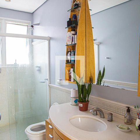 Casa à venda com 600m², 5 quartos e 4 vagasBanheiro da Suíte 1