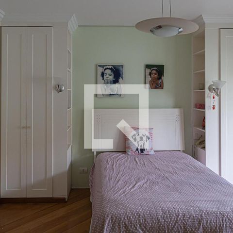 Casa à venda com 600m², 5 quartos e 4 vagasQuarto 3 - Suíte