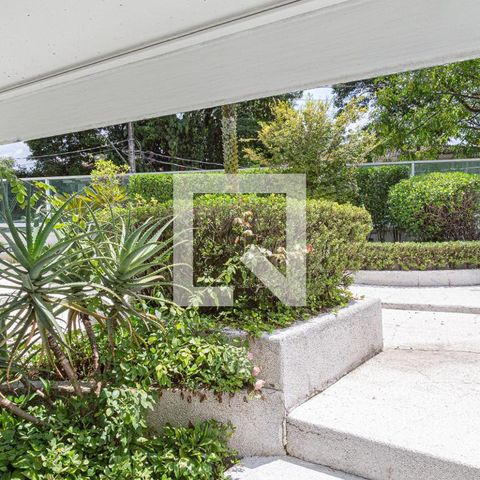 Casa à venda com 600m², 5 quartos e 4 vagasJardim 