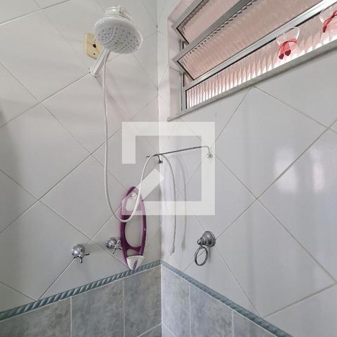 Apartamento à venda com 71m², 2 quartos e 3 vagasBanheiro Social