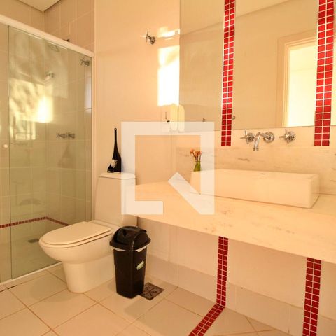 Casa à venda com 788m², 9 quartos e 10 vagasBanheiro Social