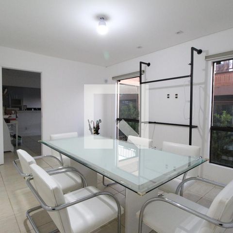 Casa à venda com 788m², 9 quartos e 10 vagasQuarto 3