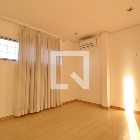 Casa à venda com 788m², 9 quartos e 10 vagasQuarto 4