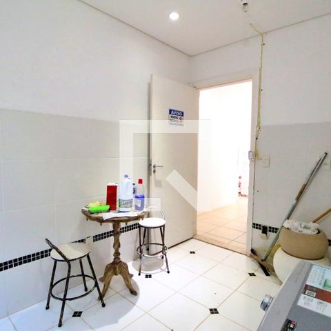 Casa à venda com 788m², 9 quartos e 10 vagasÁrea de Serviço