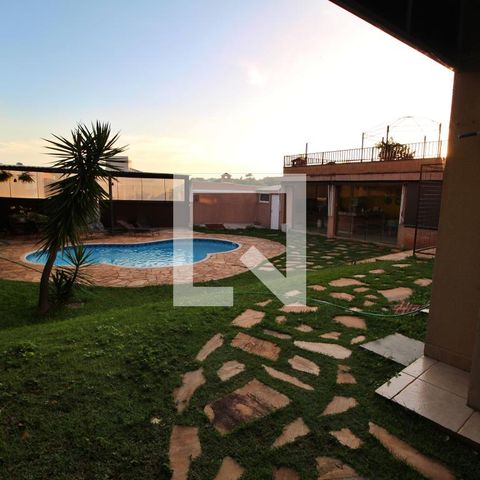 Casa à venda com 788m², 9 quartos e 10 vagasQuintal