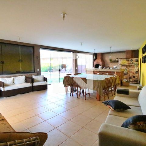 Casa à venda com 788m², 9 quartos e 10 vagasÁrea Gourmet - Churrasqueira/ Salão