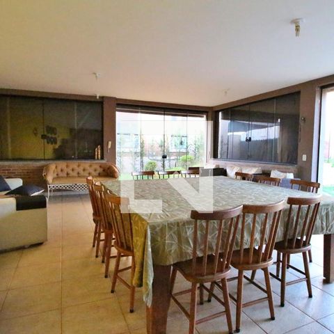 Casa à venda com 788m², 9 quartos e 10 vagasÁrea Gourmet - Churrasqueira/ Salão