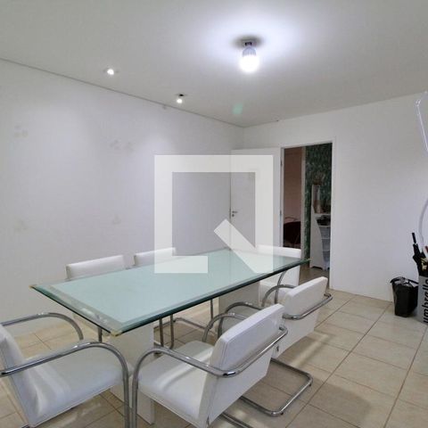 Casa à venda com 788m², 9 quartos e 10 vagasQuarto 3