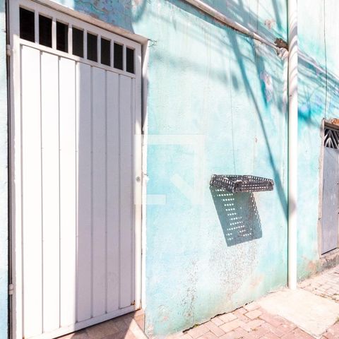 Casa à venda com 50m², 1 quarto e sem vagaFachada