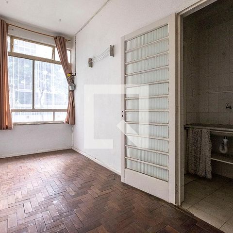 Apartamento à venda com 40m², 1 quarto e sem vaga Apartamento à venda com 40m², 1 quarto e sem vagaSala/Quarto