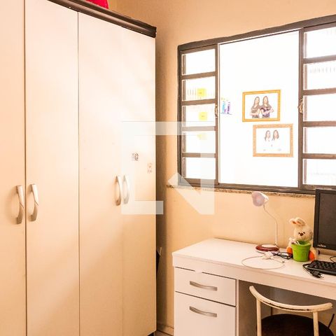 Casa à venda com 200m², 4 quartos e sem vagaQuarto 3