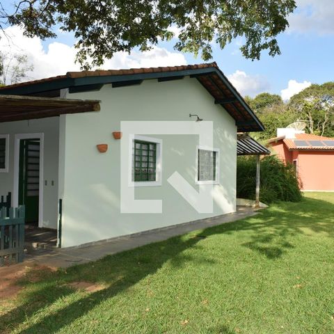 Casa à venda com 328m², 3 quartos e 8 vagasÁrea Externa Casa 2