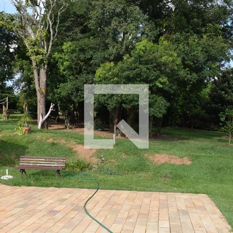Casa à venda com 328m², 3 quartos e 8 vagasQuintal