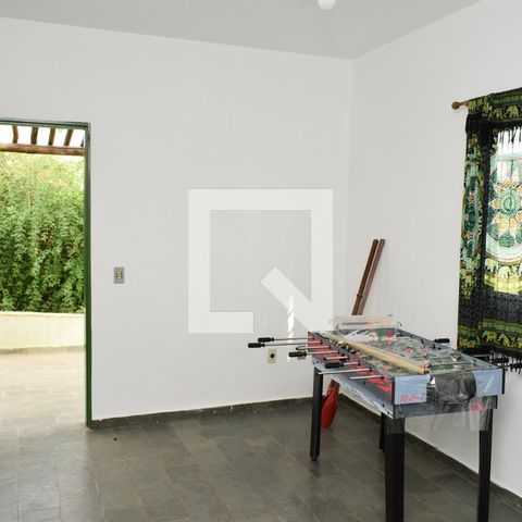 Casa à venda com 328m², 3 quartos e 8 vagasSala Casa 2
