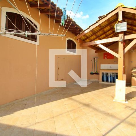 Casa à venda com 315m², 5 quartos e 4 vagasQuintal