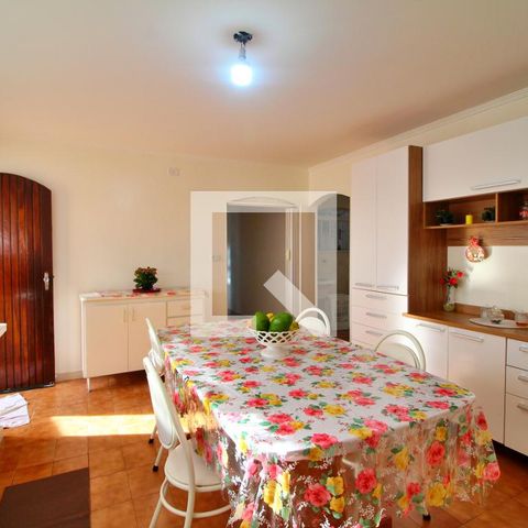Casa à venda com 315m², 5 quartos e 4 vagasCozinha