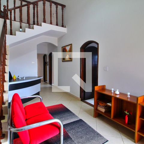 Casa à venda com 315m², 5 quartos e 4 vagasSala 1