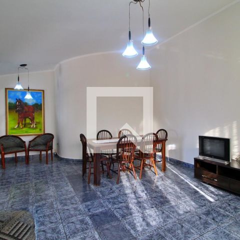 Casa à venda com 315m², 5 quartos e 4 vagasSala 2