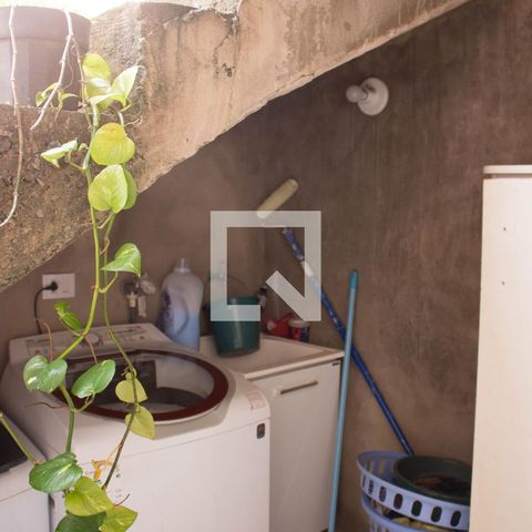 Casa à venda com 160m², 2 quartos e 2 vagasLavanderia