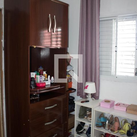 Casa à venda com 160m², 2 quartos e 2 vagasCloset do quarto