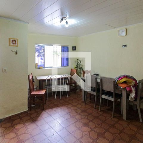 Casa à venda com 90m², 3 quartos e 1 vagaSala