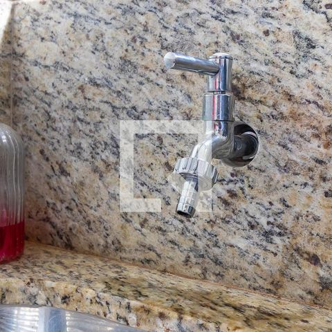 Apartamento à venda com 78m², 3 quartos e 1 vagaÁrea de serviço