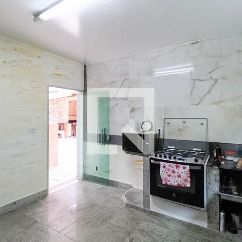 Casa para alugar com 400m², 5 quartos e 5 vagasCozinha