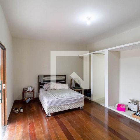 Casa para alugar com 400m², 5 quartos e 5 vagasSuíte 2
