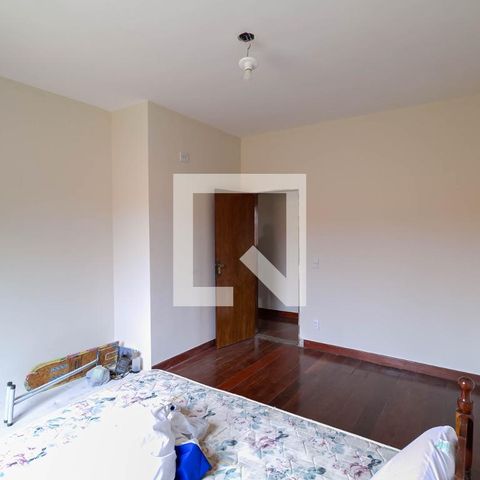 Casa para alugar com 400m², 5 quartos e 5 vagasSuíte 1