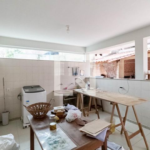 Casa para alugar com 400m², 5 quartos e 5 vagasÁrea de serviço
