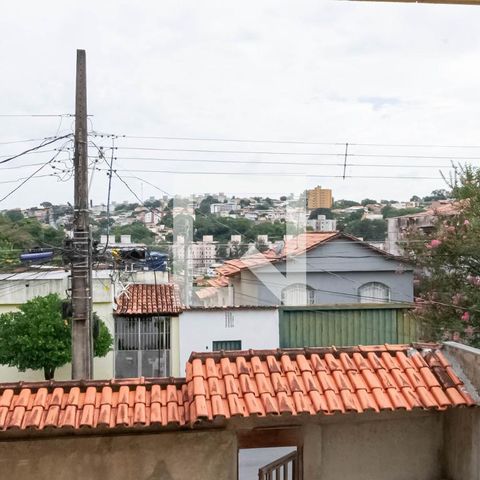 Casa para alugar com 400m², 5 quartos e 5 vagasVista da sala 1