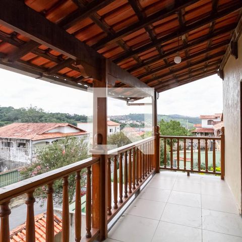 Casa para alugar com 400m², 5 quartos e 5 vagasVaranda da suíte 2 e da sala 2