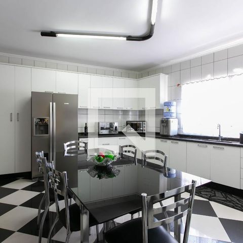 Casa à venda com 128m², 3 quartos e 3 vagasCozinha