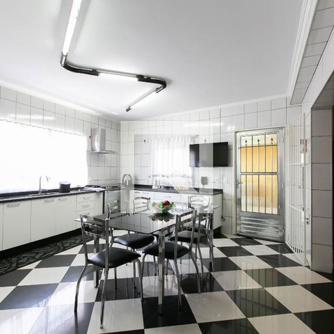 Casa à venda com 128m², 3 quartos e 3 vagasCozinha