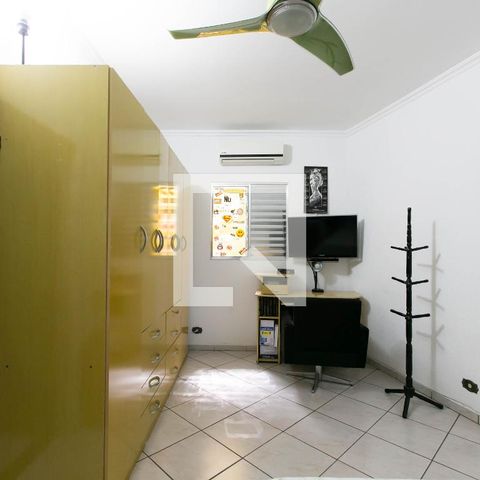 Casa à venda com 128m², 3 quartos e 3 vagasSuite 3