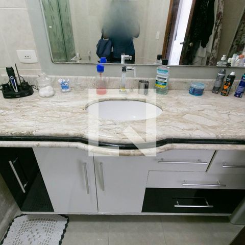 Casa à venda com 128m², 3 quartos e 3 vagasDetalhe banheiro